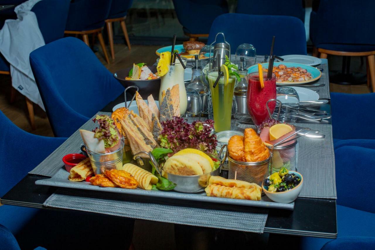 Sbn Suite Hotel 丹吉尔 外观 照片