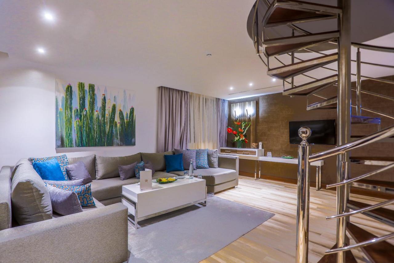 Sbn Suite Hotel 丹吉尔 外观 照片